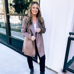 Scuba blazer coat, NWT size large!